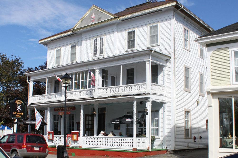 Kennedy Inn St. Andrews By The Sea Екстериор снимка
