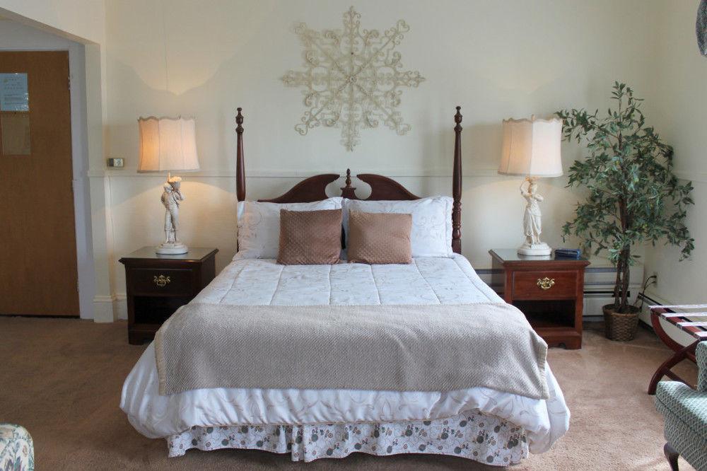 Kennedy Inn St. Andrews By The Sea Екстериор снимка