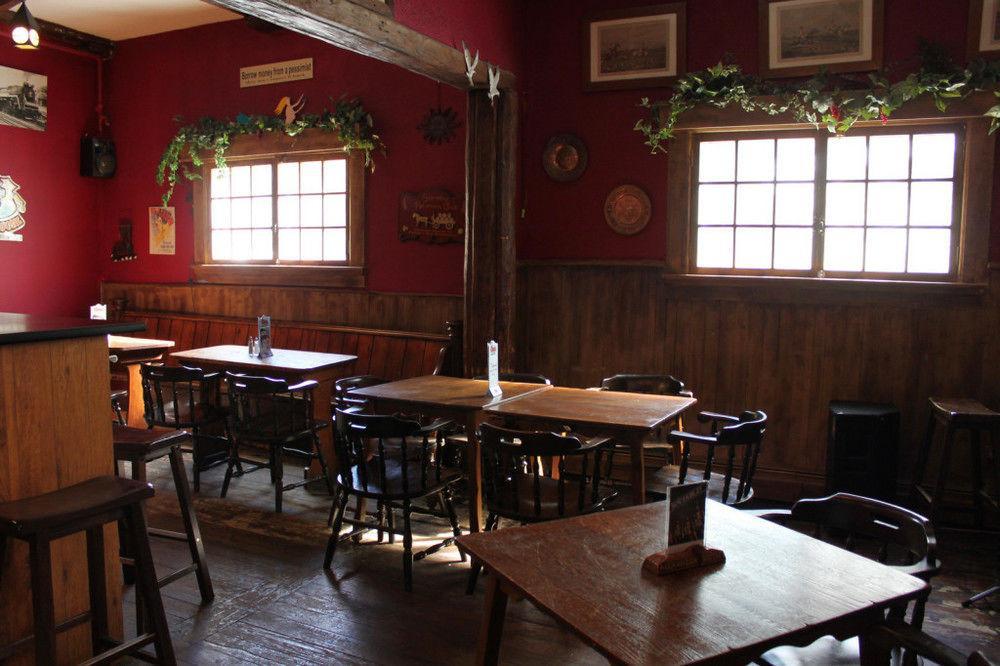 Kennedy Inn St. Andrews By The Sea Екстериор снимка