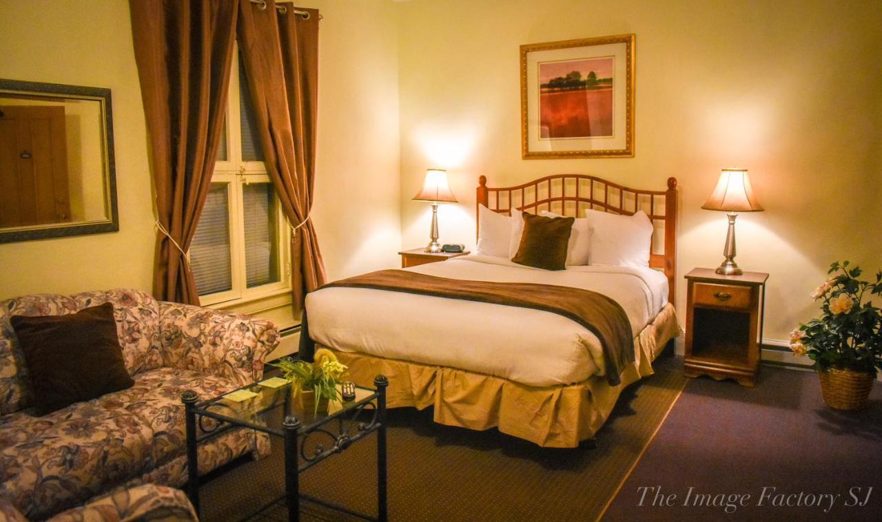 Kennedy Inn St. Andrews By The Sea Екстериор снимка